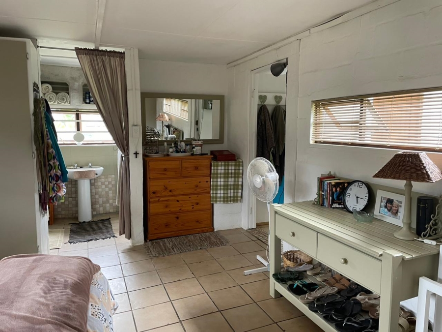2 Bedroom Property for Sale in Bathurst Eastern Cape